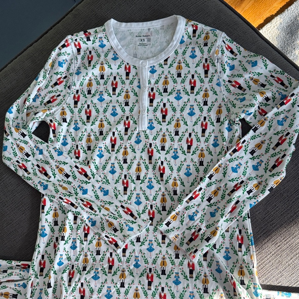 Roller Rabbit Holiday Nutcracker Print Pajamas Wo… - image 5